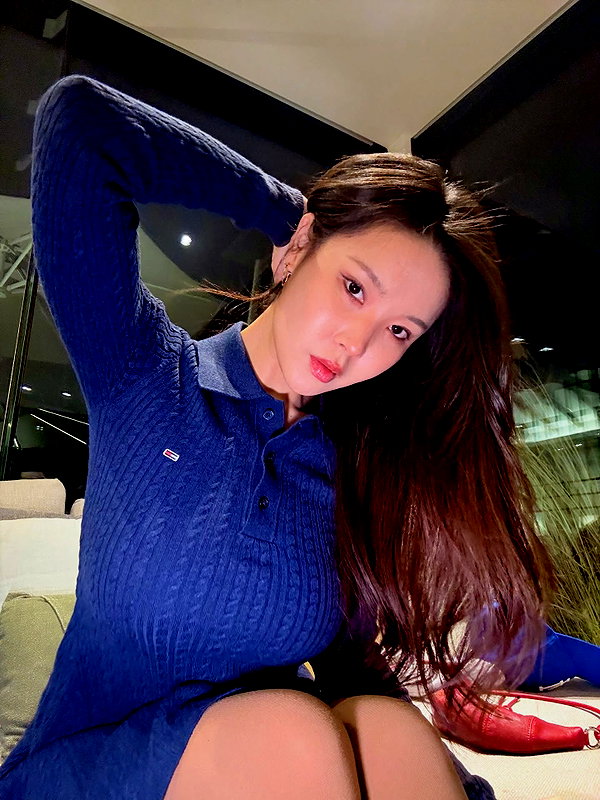 norajoy_official instagram image archive image
