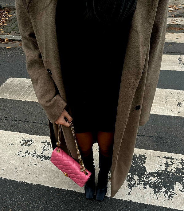 zoeliss instagram image archive image
