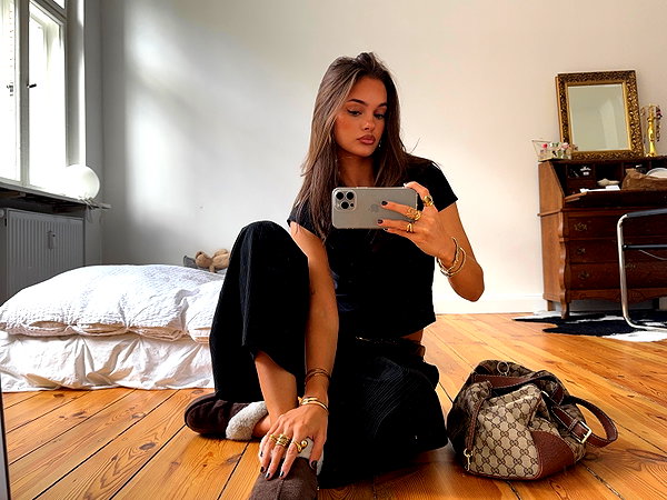 emmaaurora instagram image archive image