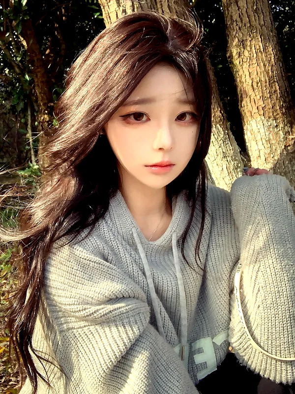 yingyinng_ instagram image archive image