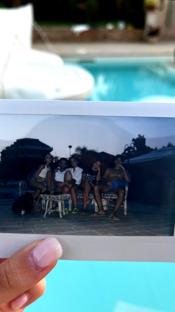 annabottoo instagram image archive image