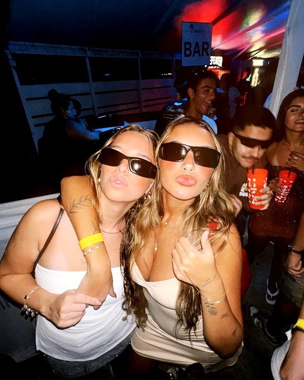 gabimfmoura instagram image archive image
