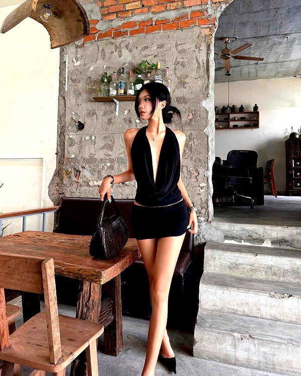 lyhythuedoxinh instagram image archive image