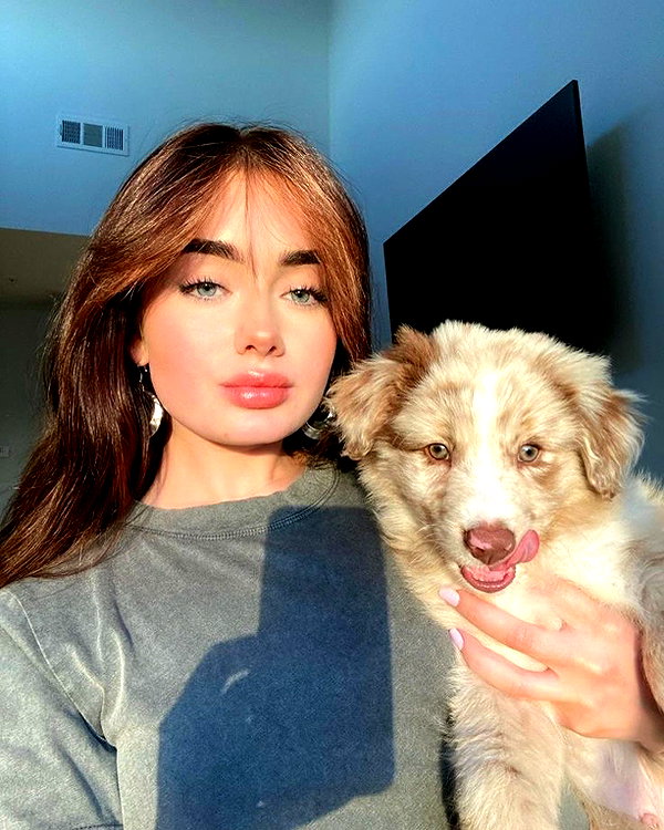 baddiesessence instagram image archive image