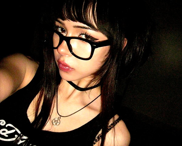 lolontlia instagram image archive image