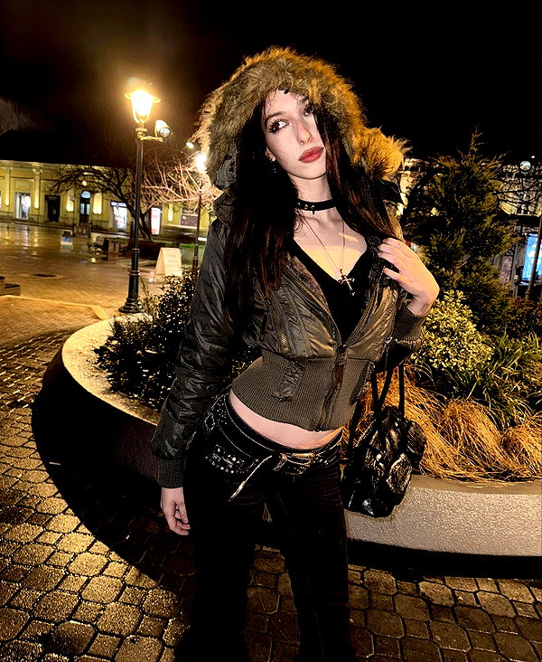 najavamp instagram image archive image