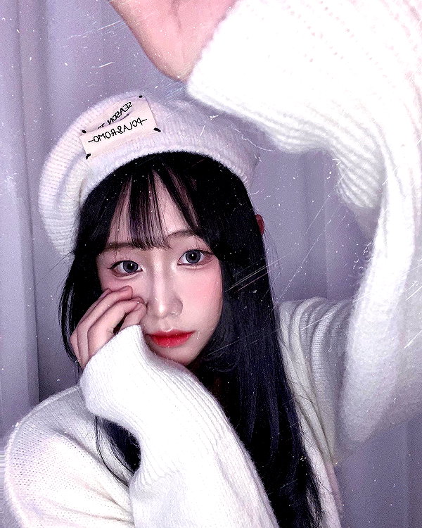 lai_931201 instagram image archive image