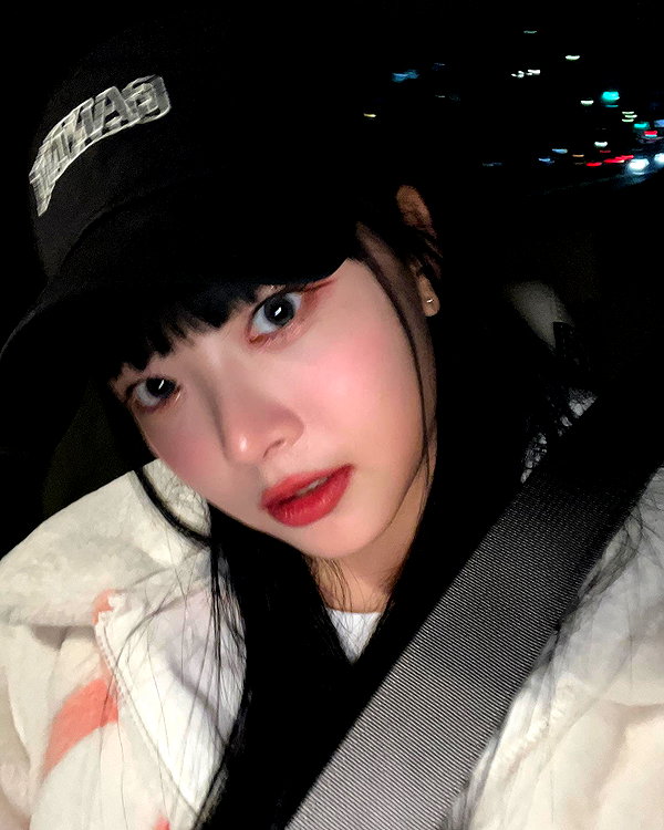 hhh.e_c.v instagram image archive image