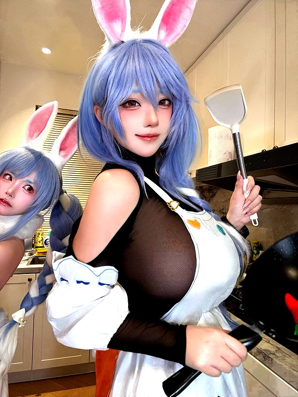Archived image from @takomayuyi on Instagram