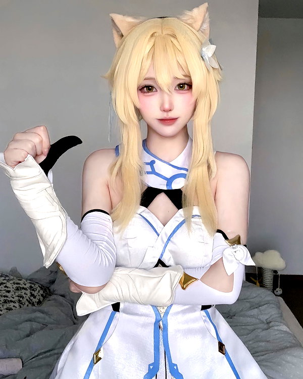 gallery_cosplayer instagram image archive image
