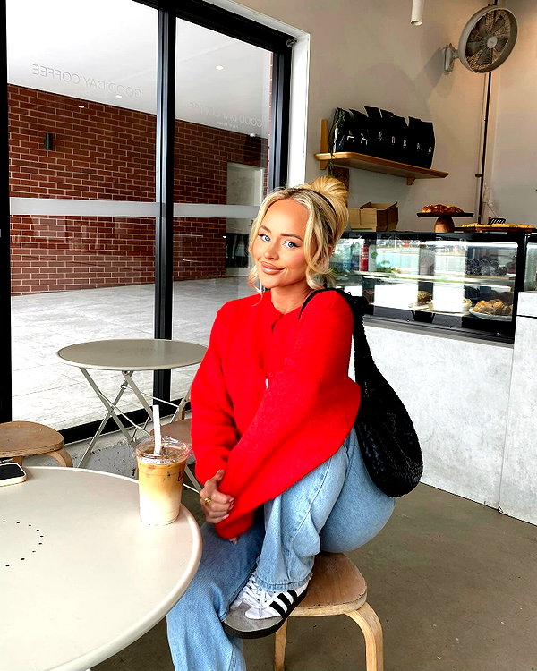 allieauton instagram image archive image