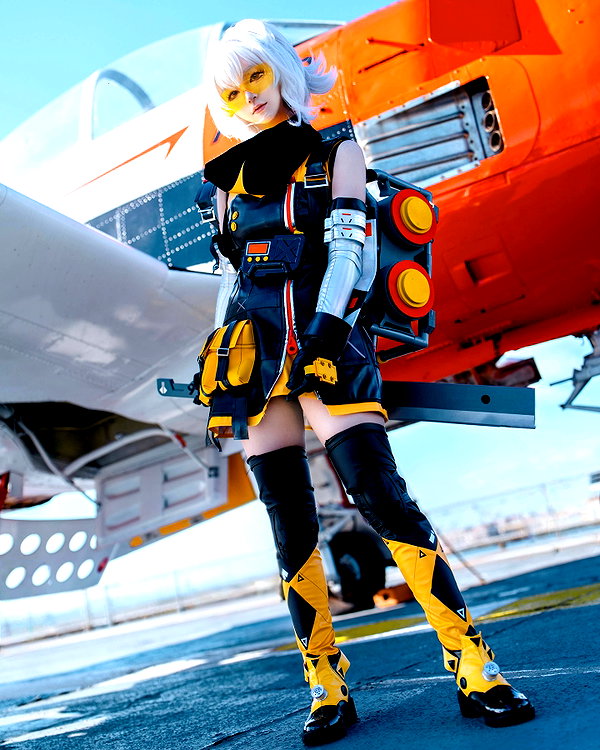 miee_cos instagram image archive image