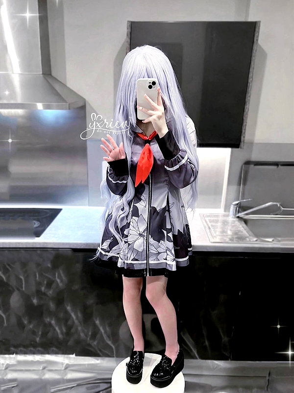 yxriev instagram image archive image