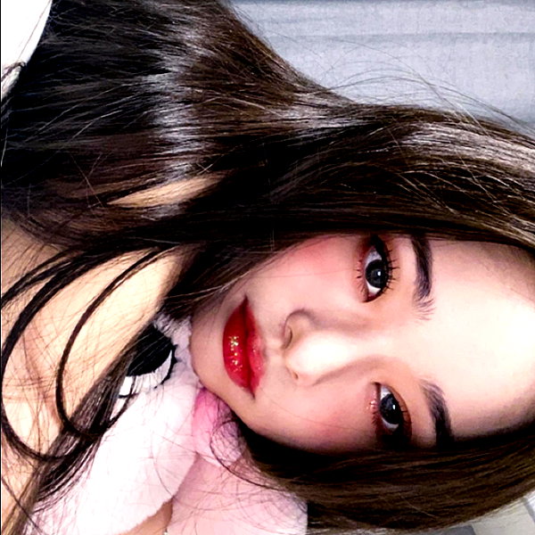 dear.zia instagram image archive image