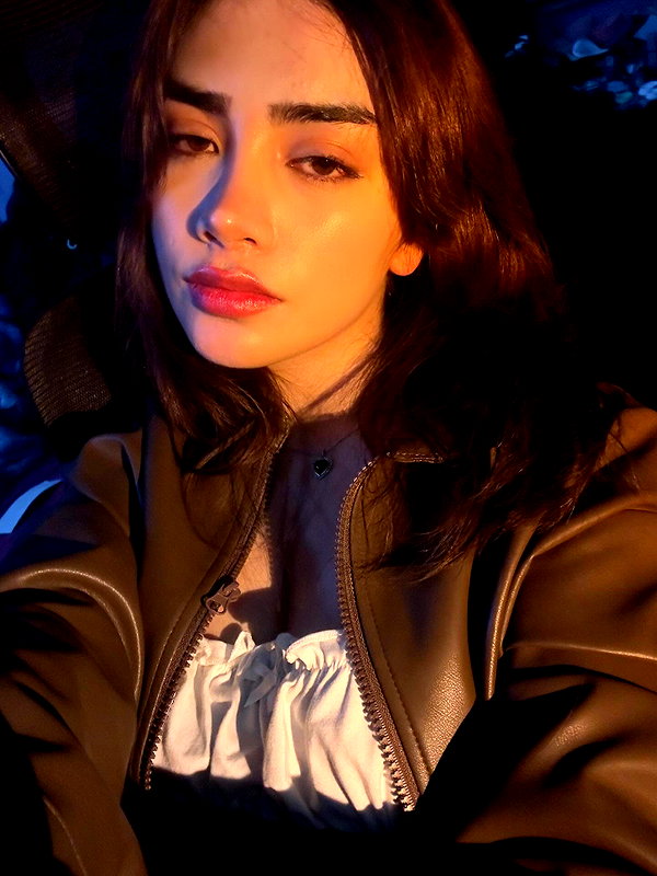 helikoous instagram image archive image