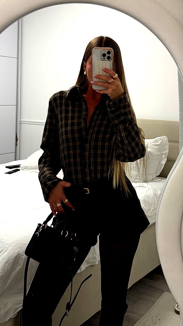 daniella_zeldis instagram image archive image