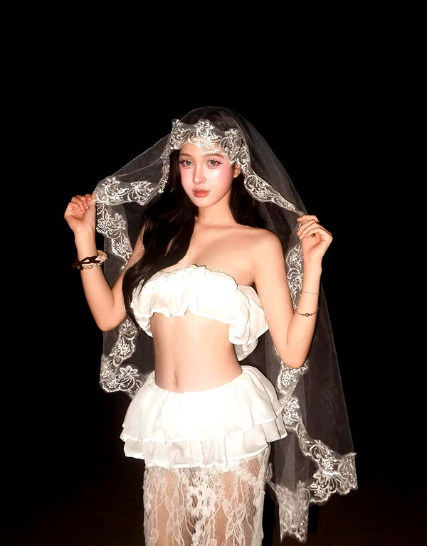 lyhythuedoxinh instagram image archive image