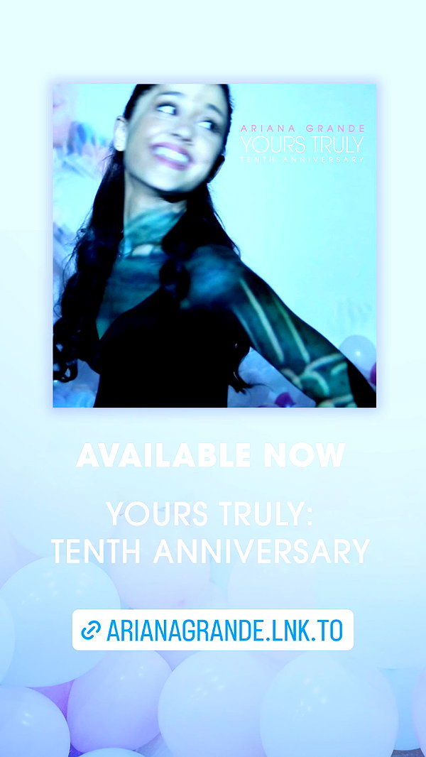 arianagrande instagram image archive image
