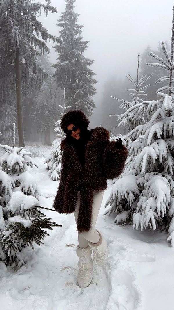 zoeliss instagram image archive image