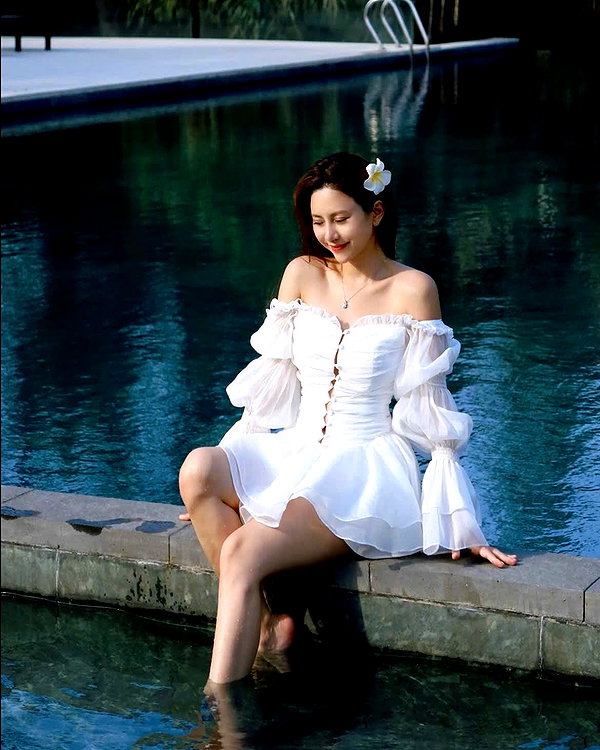 lyhythuedoxinh instagram image archive image