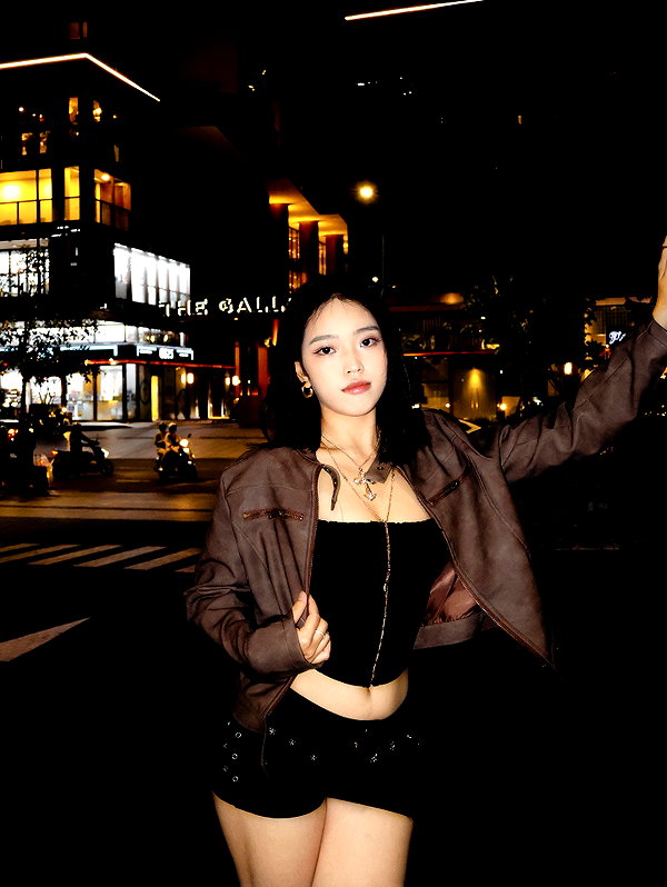lyhythuedoxinh instagram image archive image