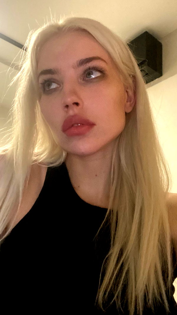 alien.hanna instagram image archive image