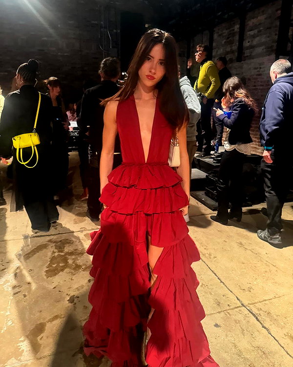 katelynernst3 instagram image archive image