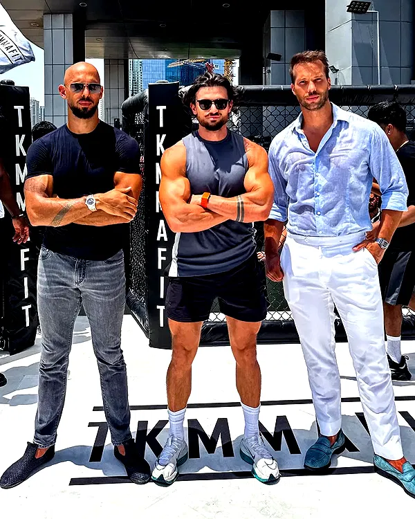 tateauraa tateauraa archive image