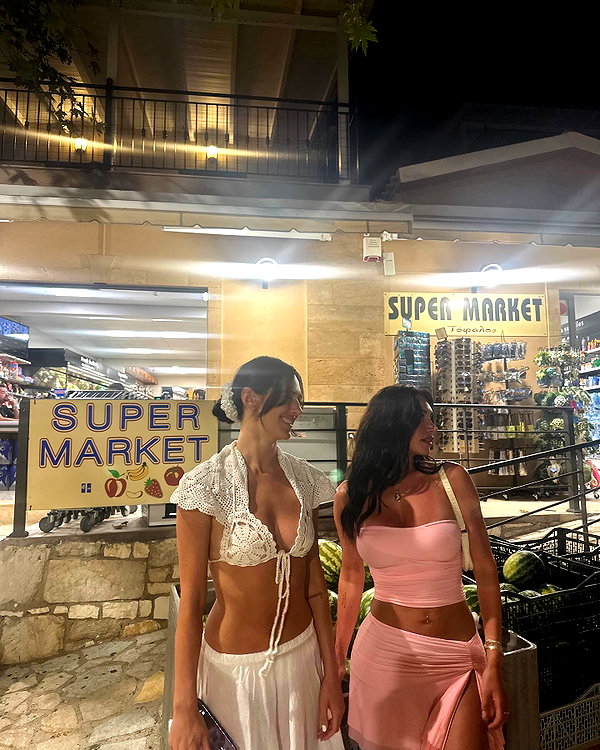 staskaranikolaou instagram image archive image