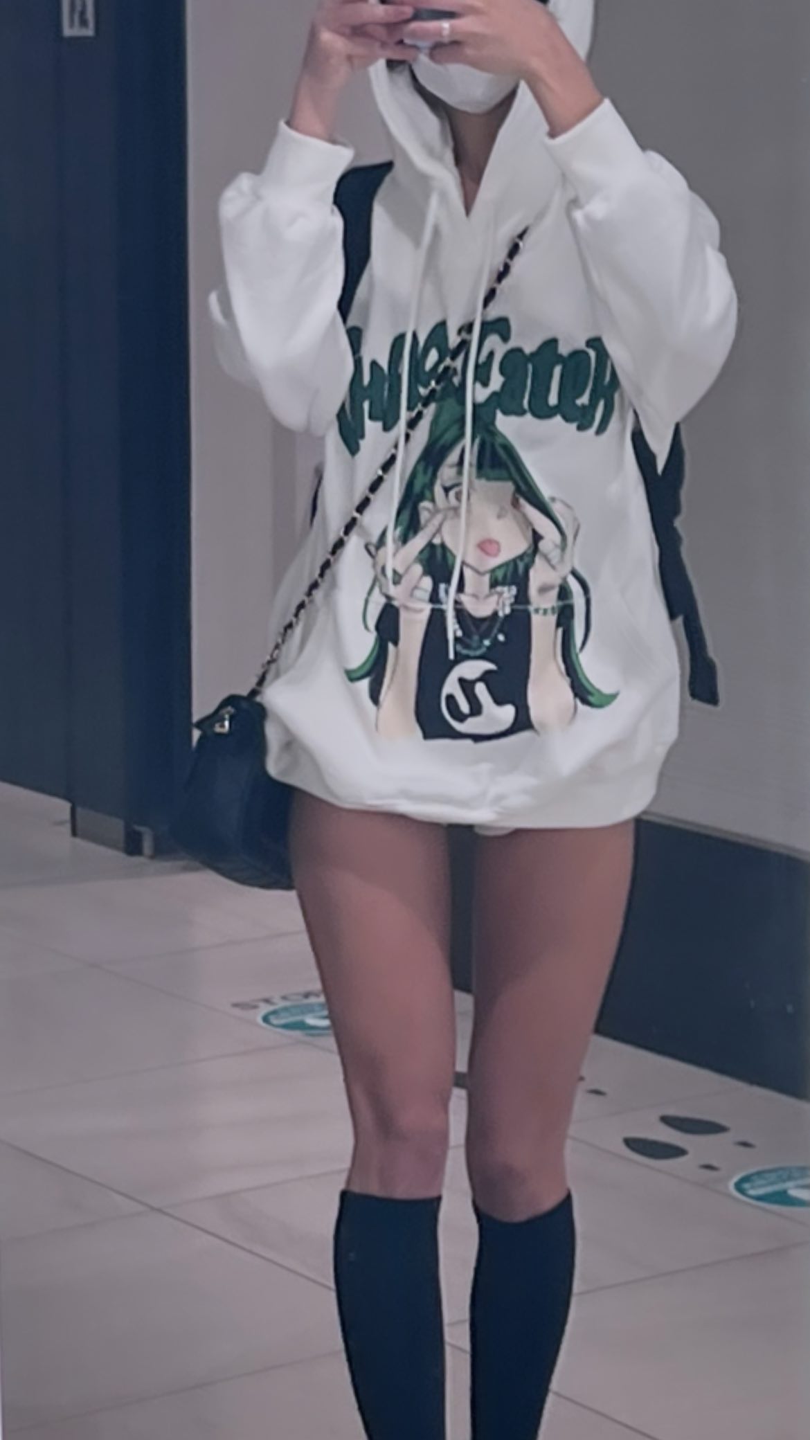 leonanaomii instagram image archive image