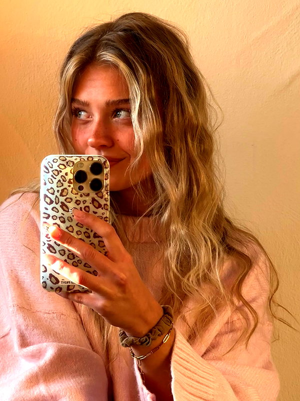 danamrts instagram image archive image