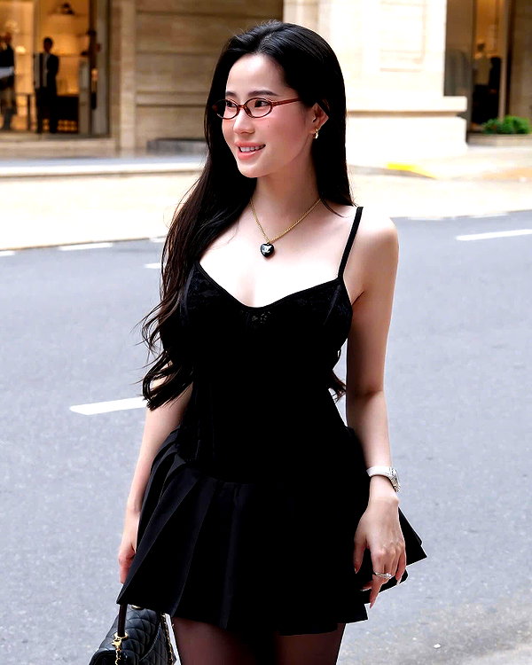 lyhythuedoxinh instagram image archive image
