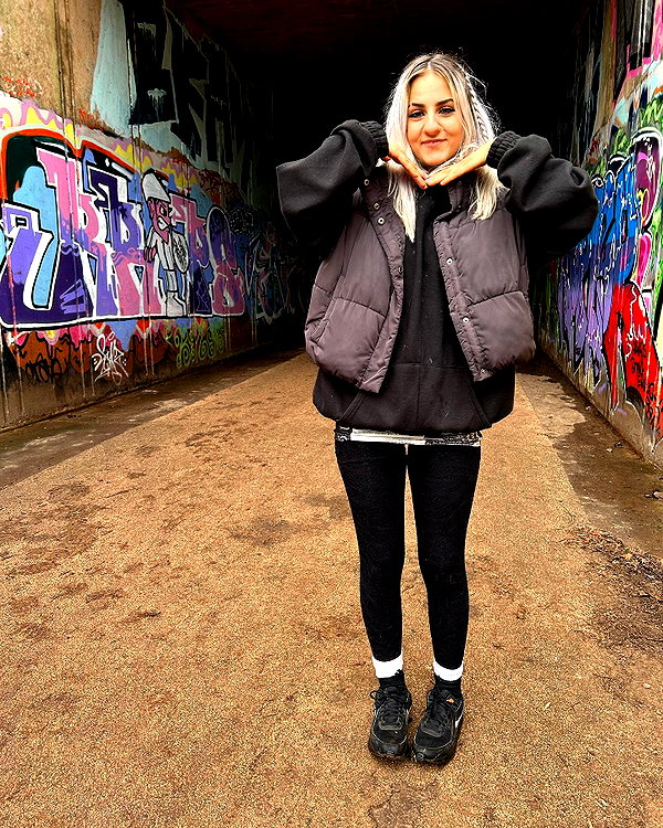 charley.chambers instagram image archive image