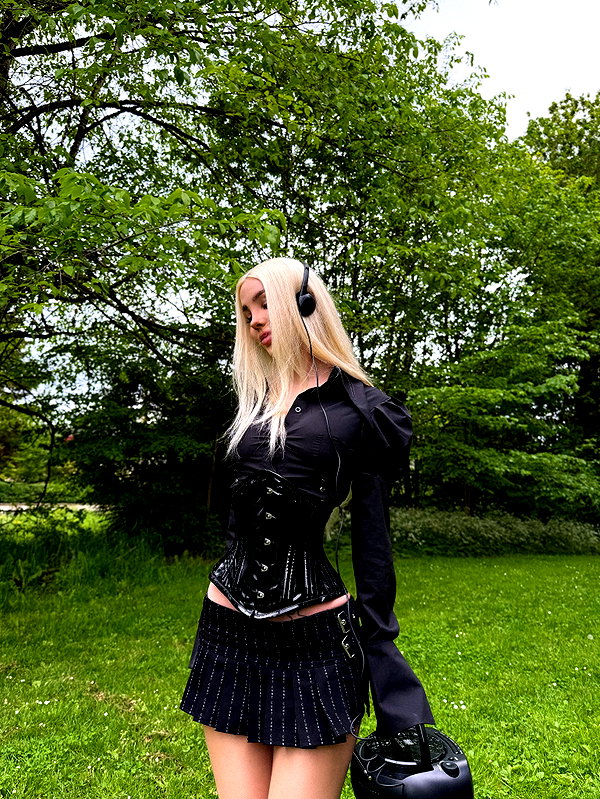 maria_domark instagram image archive image