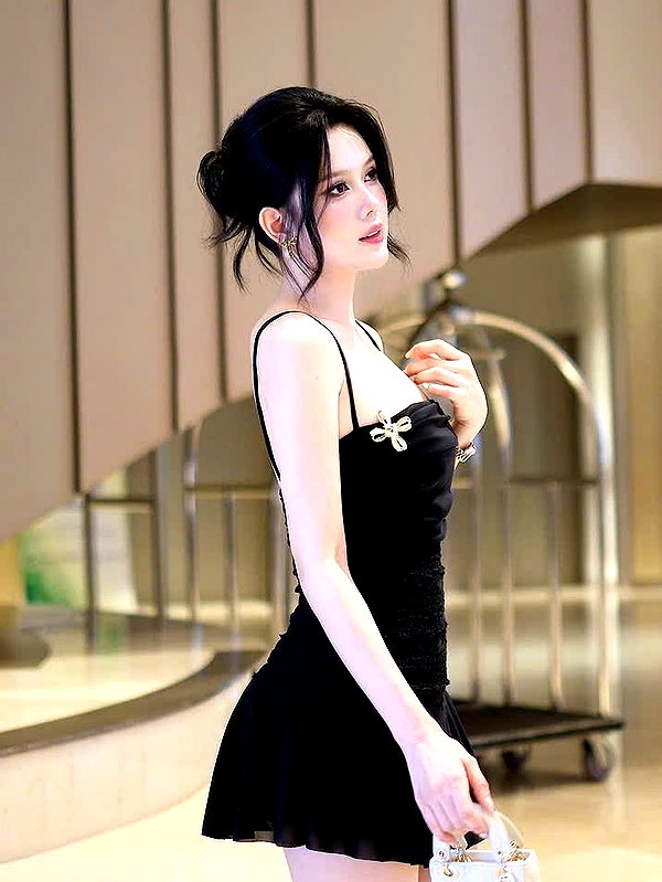 lyhythuedoxinh instagram image archive image