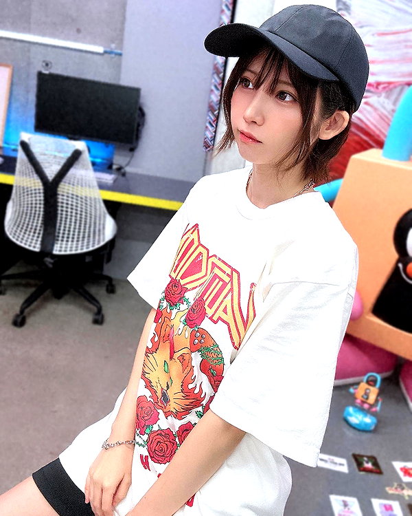 enakorin instagram image archive image