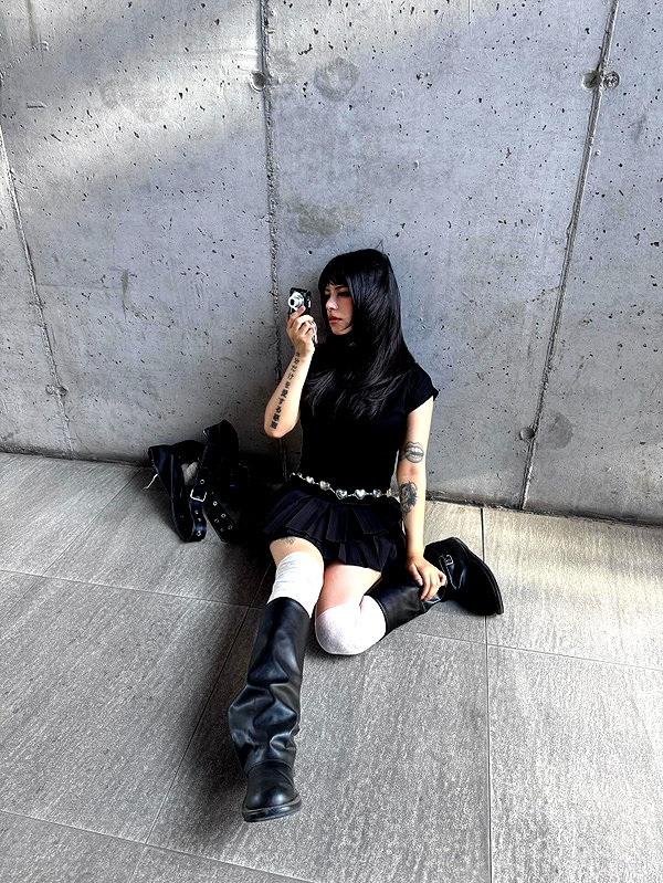 connie.01j instagram image archive image