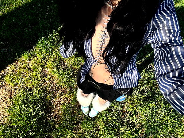 astarwbry_ instagram image archive image