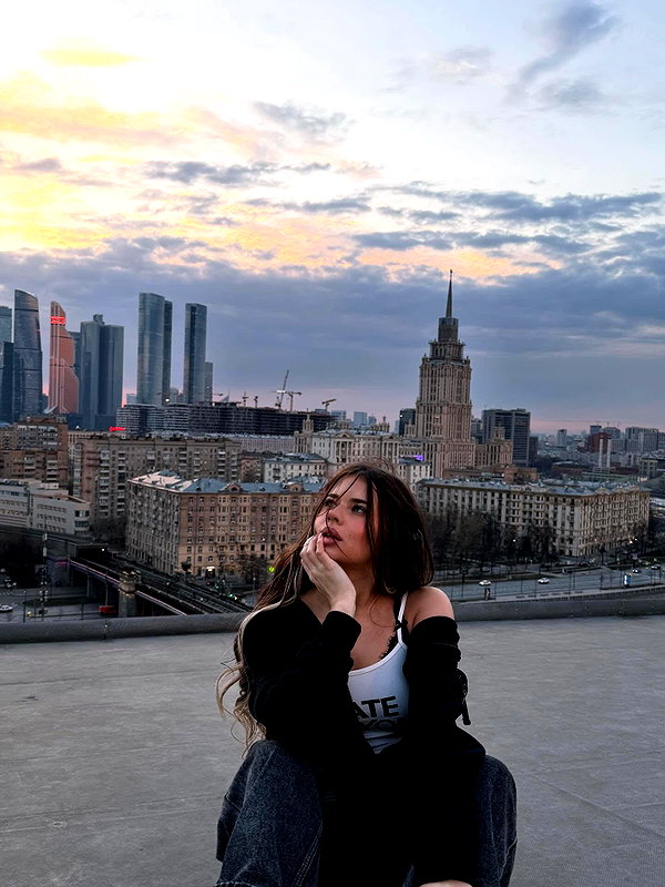 kira.timraleeva instagram image archive image
