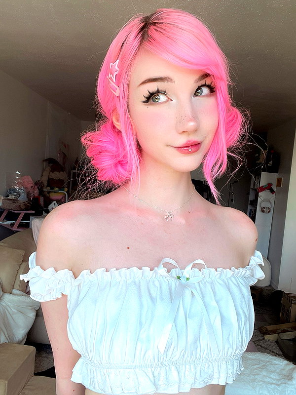danielle.mercedie instagram image archive image