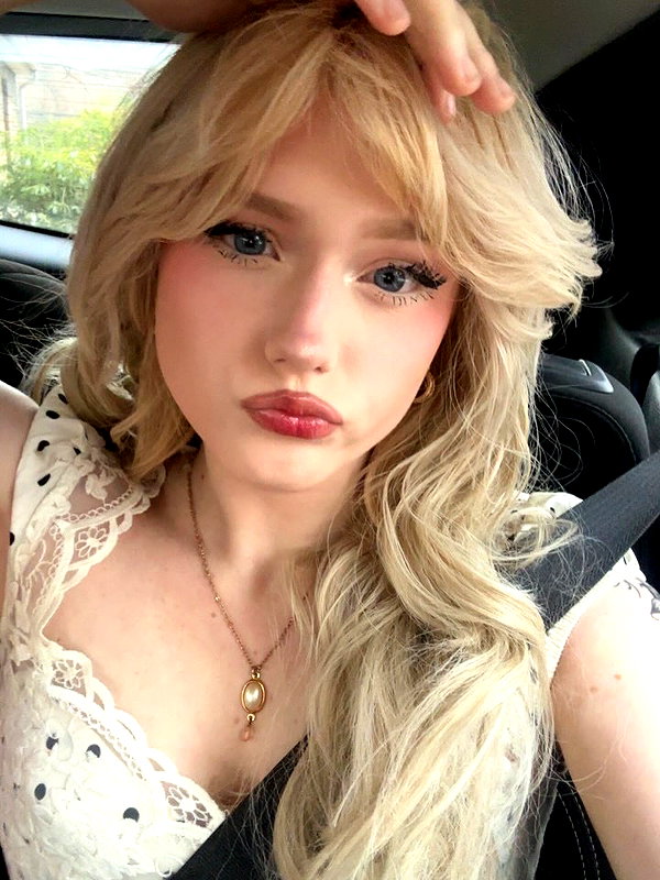 olivia.bolgerr instagram image archive image