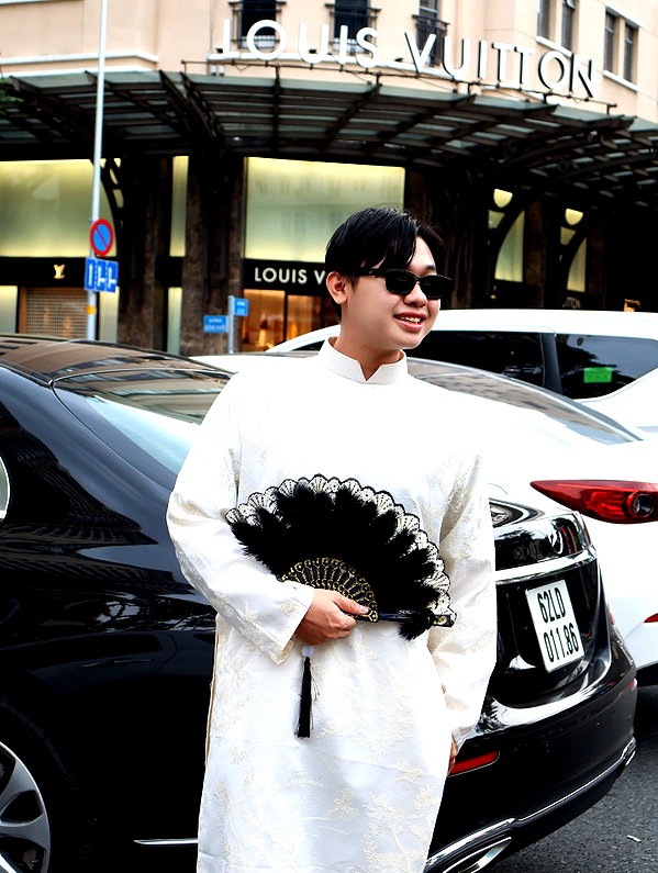 lyhythuedoxinh instagram image archive image