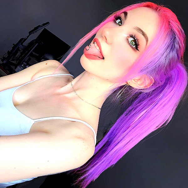 danielle.mercedie instagram image archive image