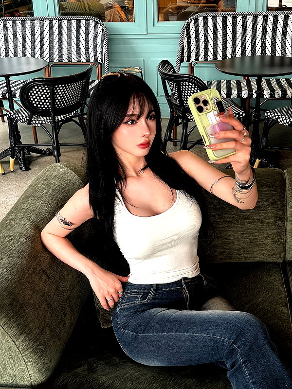yuna_1_27 instagram image archive image