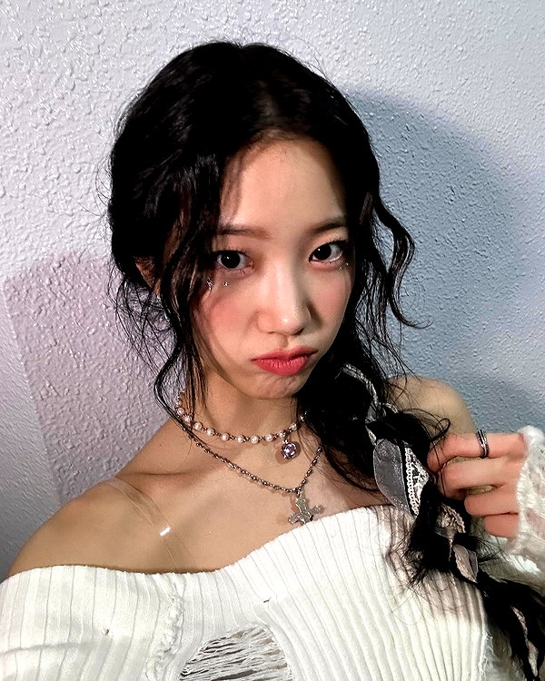 zuhazana instagram image archive image
