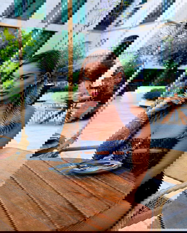 itshayleydavies itshayleydavies archive image