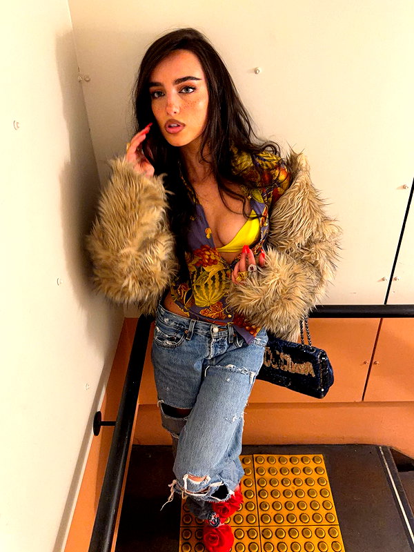 ellachristo instagram image archive image
