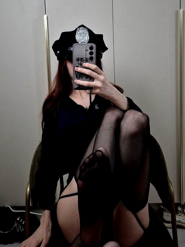 lillo.lik instagram image archive image