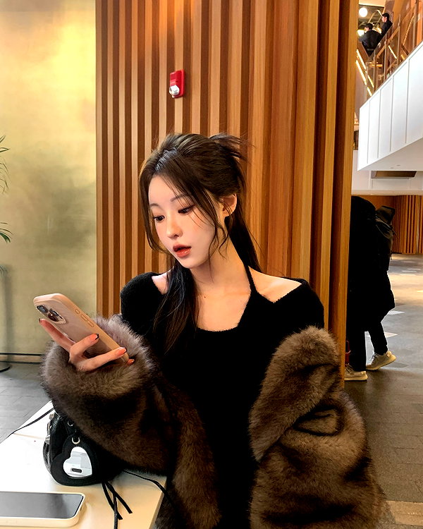 daxbin instagram image archive image