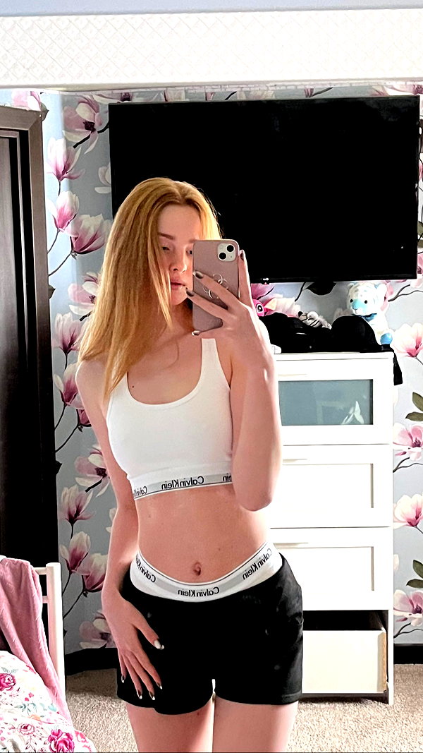 d.ddomyn instagram image archive image
